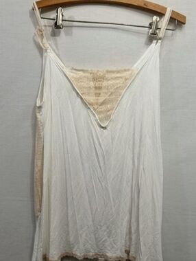 $$ POL!!   Tank with detailing BEAUTIFUL DETAILS
